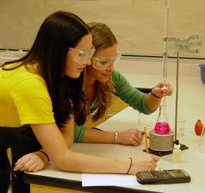 students working in chemistry lab